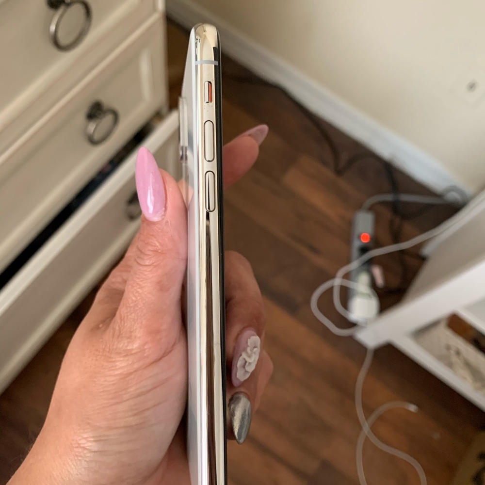 iPhone XS